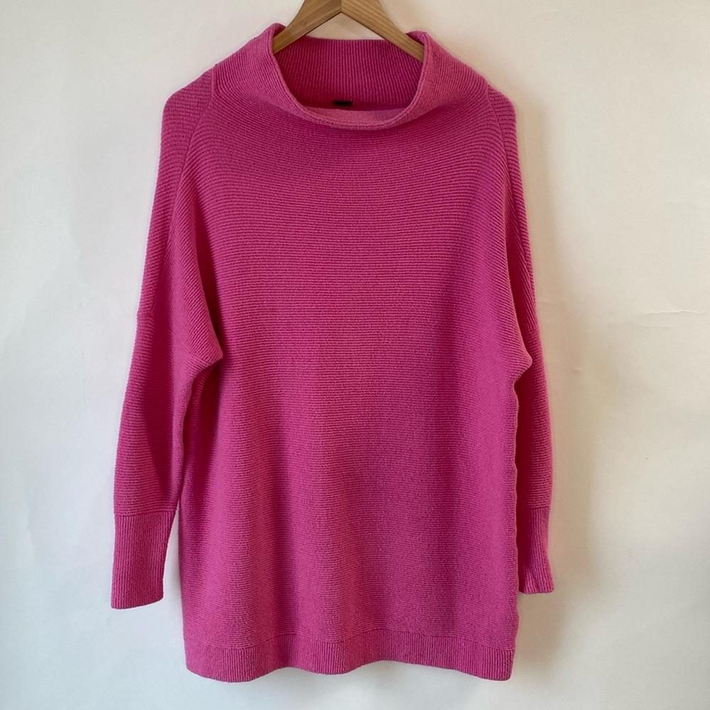 Free People pink ribbed pullover high collar